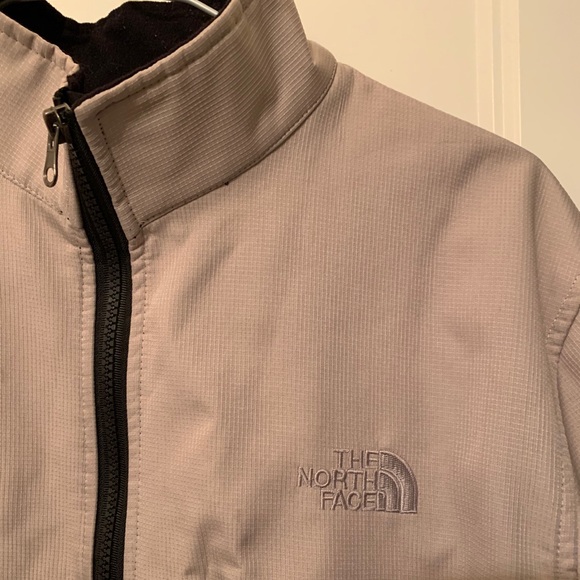 North face thin jacket - Picture 4 of 6